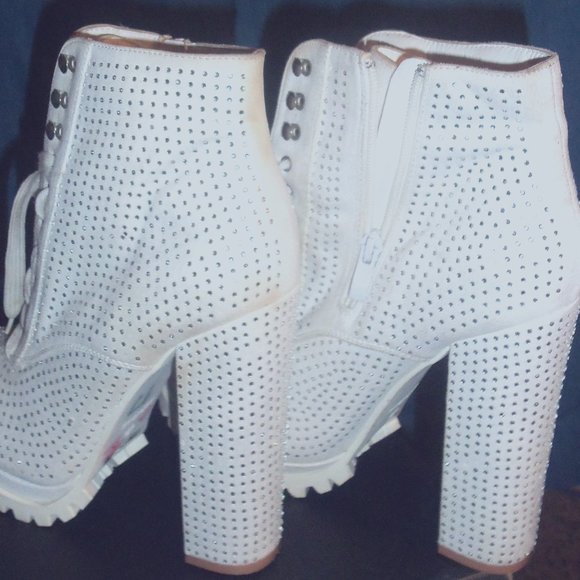 sequence boots - Picture 3 of 3